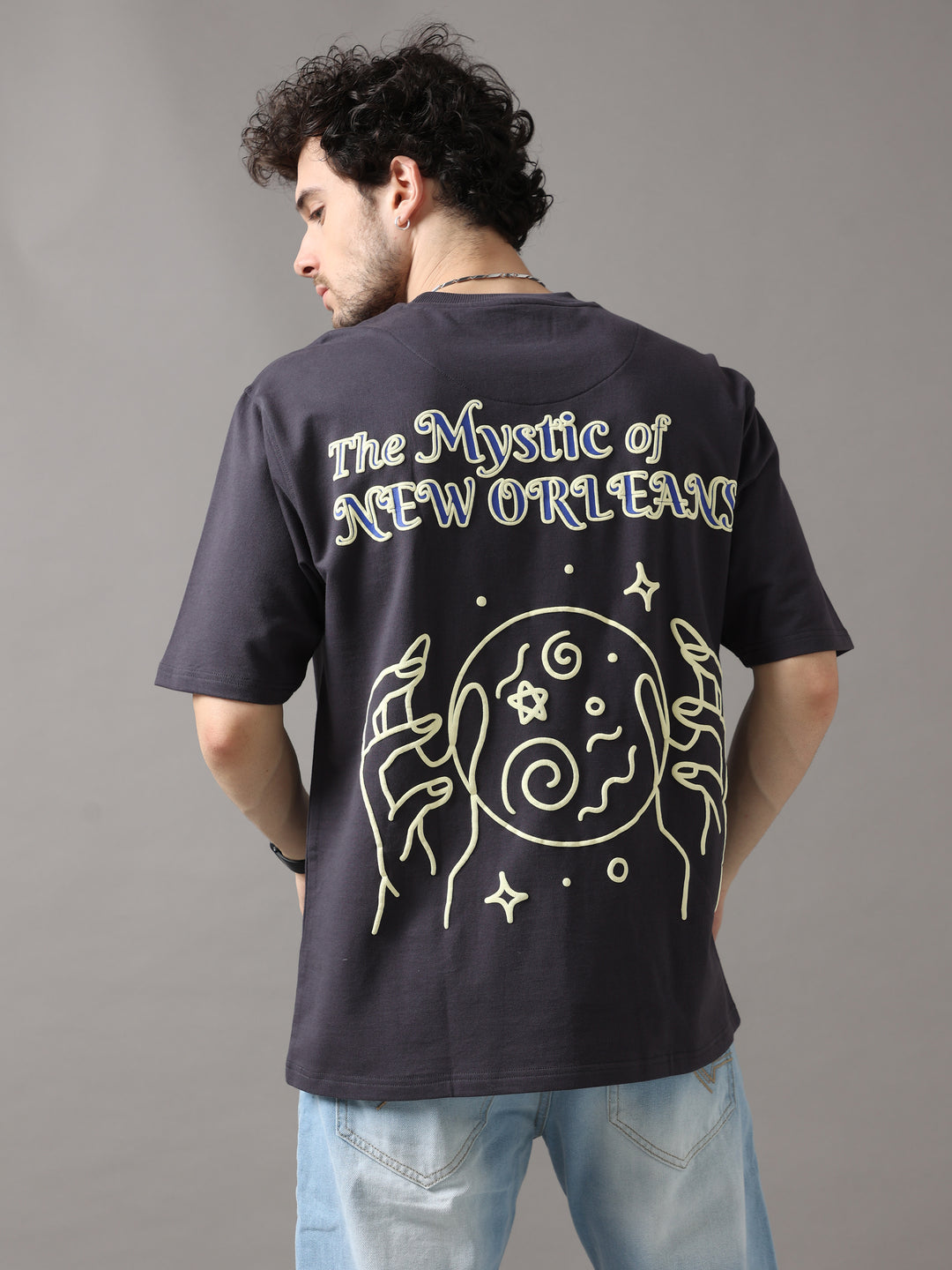 MYSTIC BLACK OVERSIZED T-SHIRT