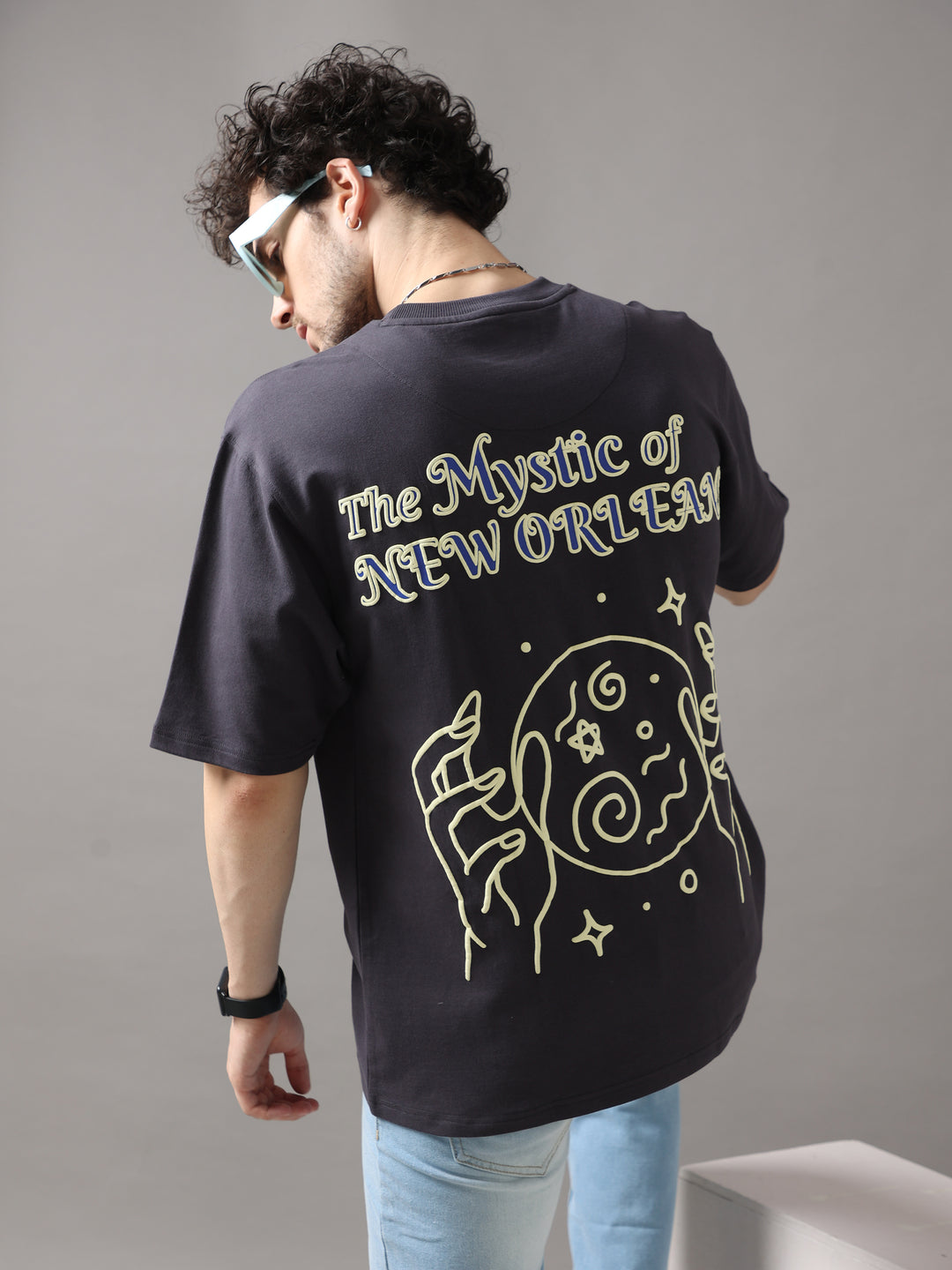 MYSTIC BLACK OVERSIZED T-SHIRT
