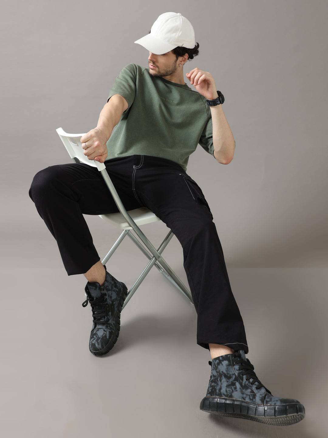 OLIVE ACID WASH OVERSIZED T-SHIRT