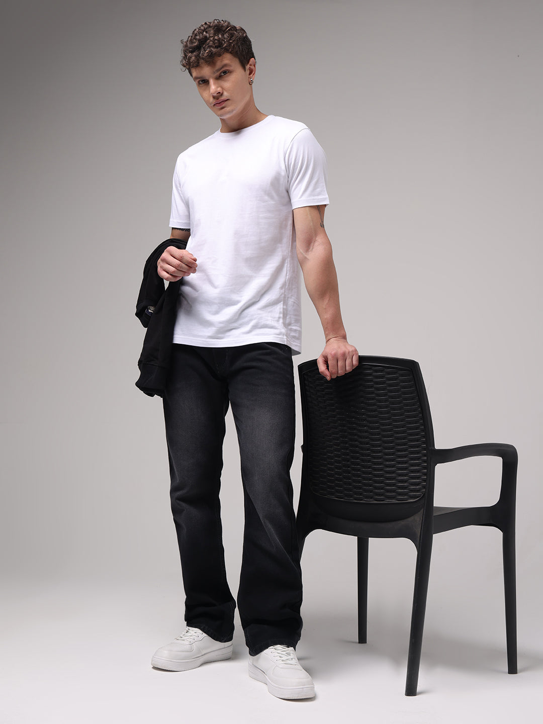 Classic Black Comfort Jeans