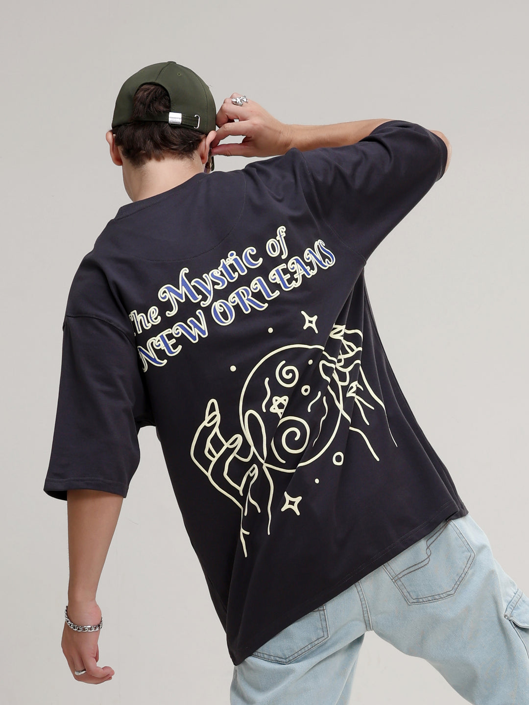 MYSTIC BLACK OVERSIZED T-SHIRT
