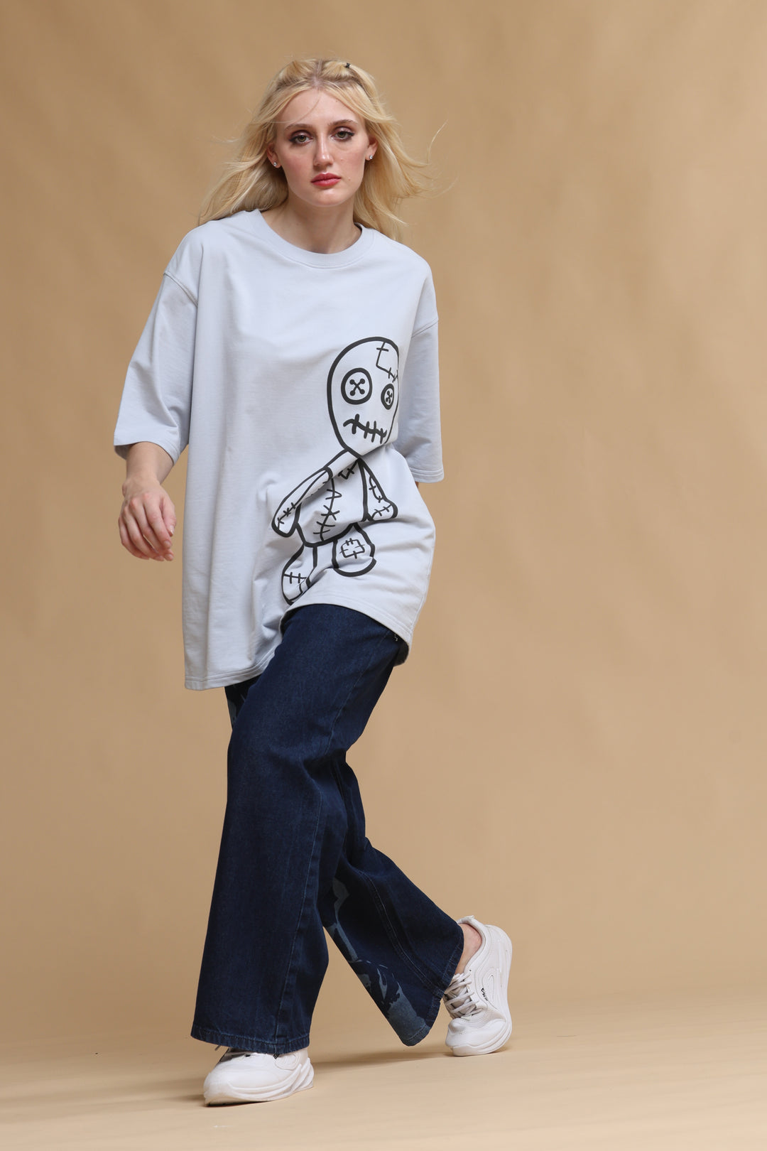 VOODOO DOLL MAUVE OVERSIZED WOMEN'S T-SHIRT