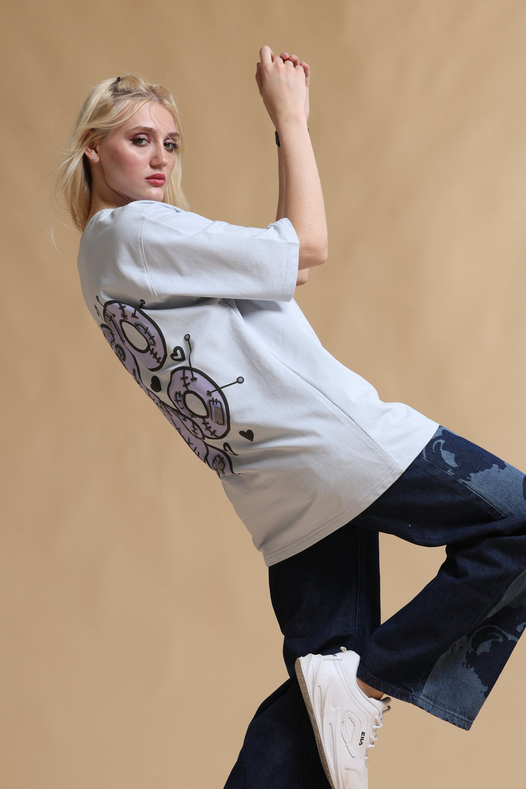 VOODOO DOLL MAUVE OVERSIZED WOMEN'S T-SHIRT
