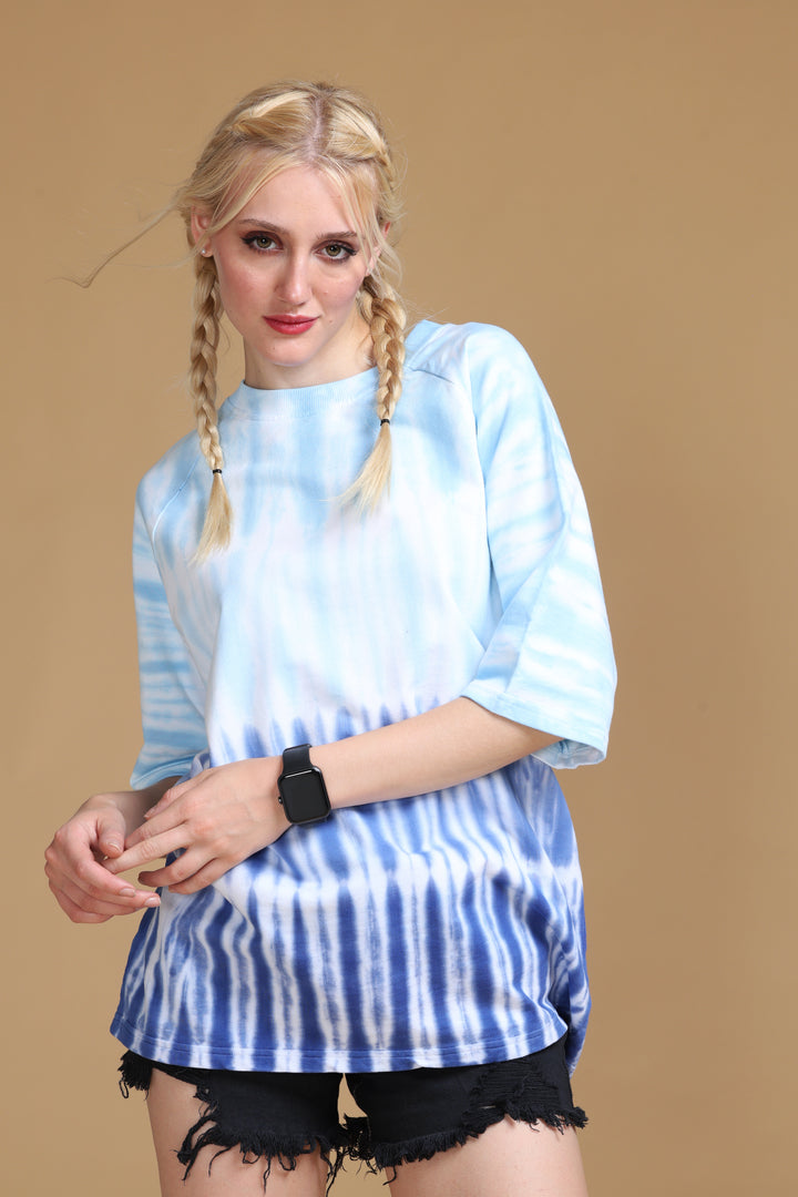 SKY WHISPER TIE-DYE OVERSIZED WOMEN'S T-SHIRT