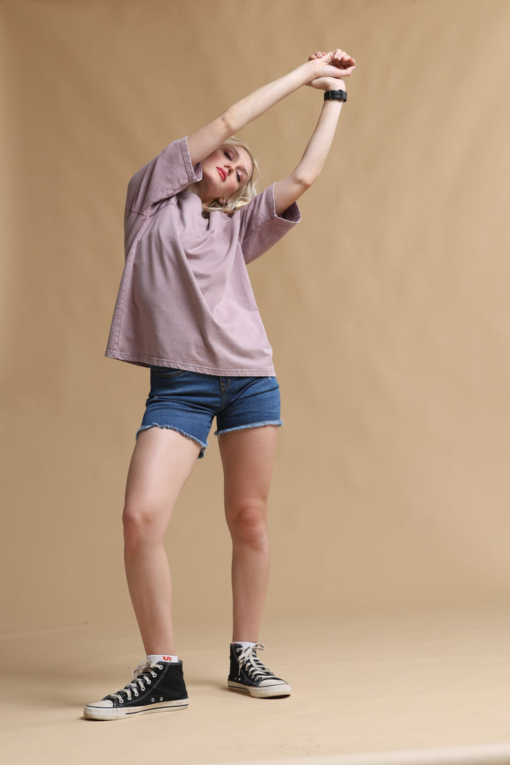 DESERT TAUPE ACID WASH OVERSIZED WOMEN'S T-SHIRT