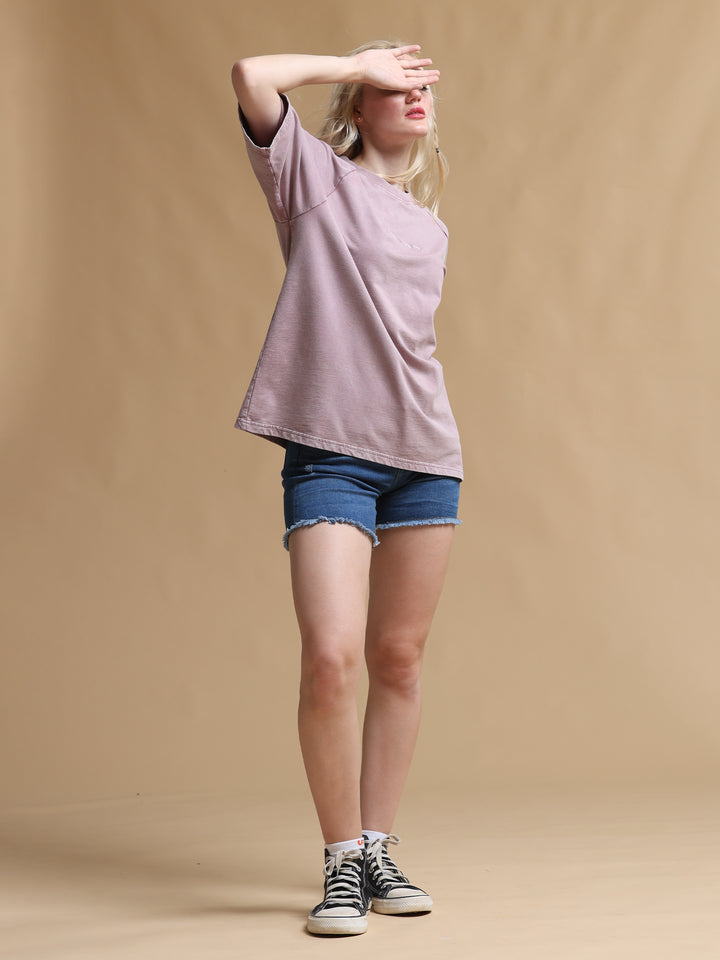DESERT TAUPE ACID WASH OVERSIZED WOMEN'S T-SHIRT